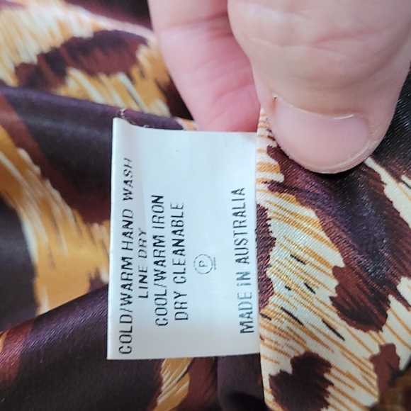 Size 6 Charlie Brown black dress - Picture 9 of 9